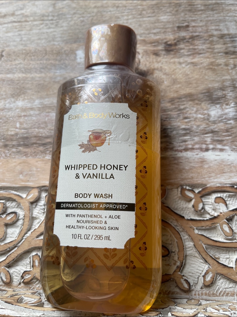 Bath & Body Works Whipped Honey & Vanilla Body Wash - Amber Gold